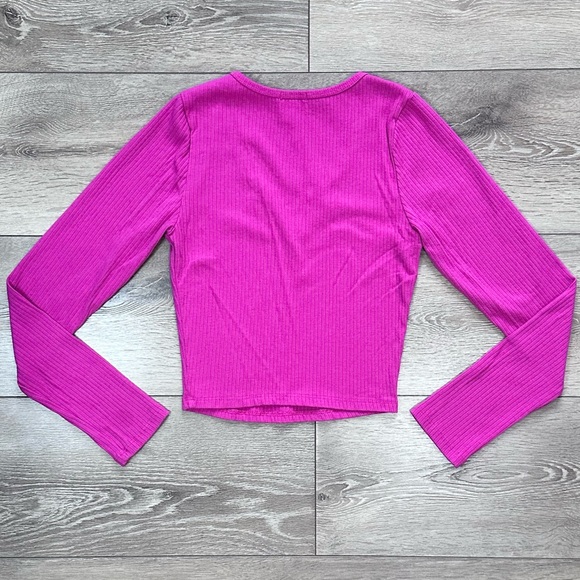 Bozzolo Hot Pink V-Neck Crop Top Y2K Style - Picture 9 of 10